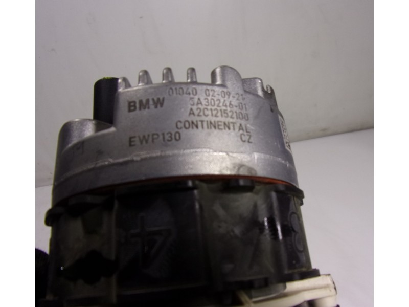 Recambio de bomba agua para bmw ix3 referencia OEM IAM 11515A30246 5A3024601 