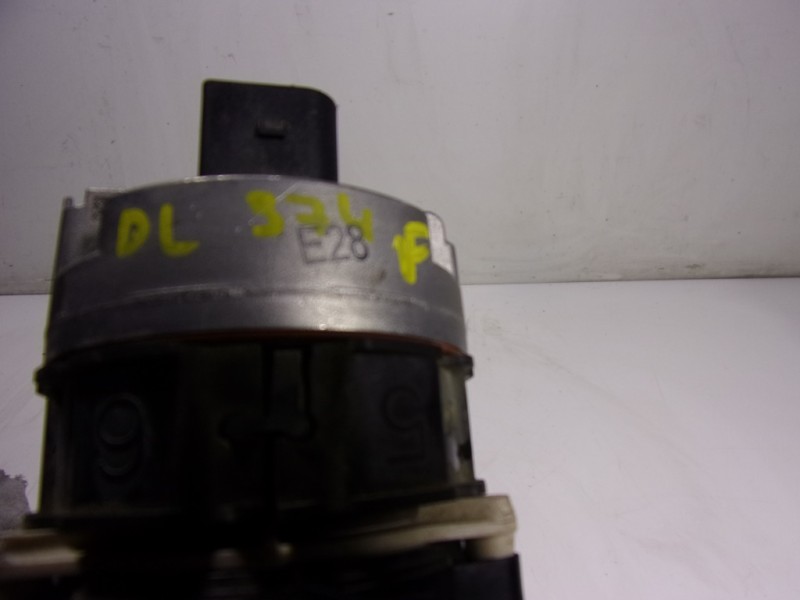 Recambio de bomba agua para bmw ix3 referencia OEM IAM 11519889445 0392024164 