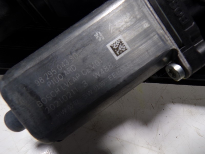 Recambio de elevalunas trasero derecho para opel grandland x 1.5 cdti dpf referencia OEM IAM 9815403780 9830320480 9829504380