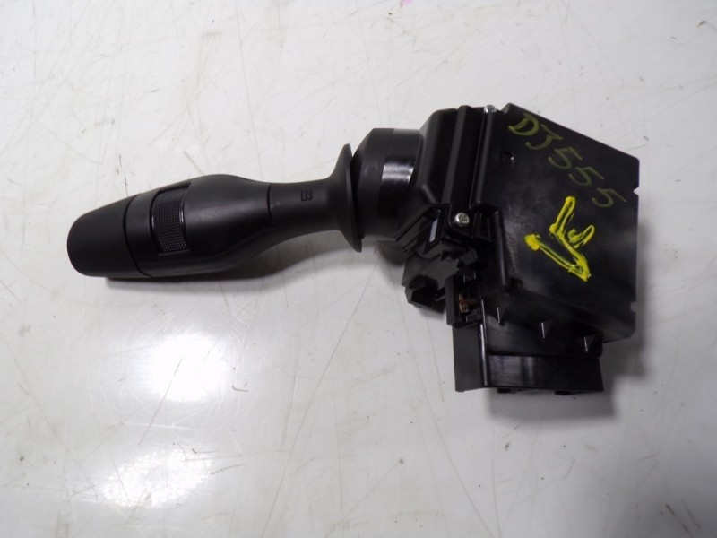 Recambio de mando limpia para lexus nx 300h 2wd referencia OEM IAM 8465278010 7801017J176 