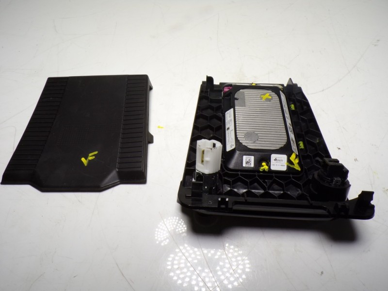 Recambio de modulo electronico para volkswagen t-roc 1.5 16v tsi act referencia OEM IAM 5NA980611 5NA980611 