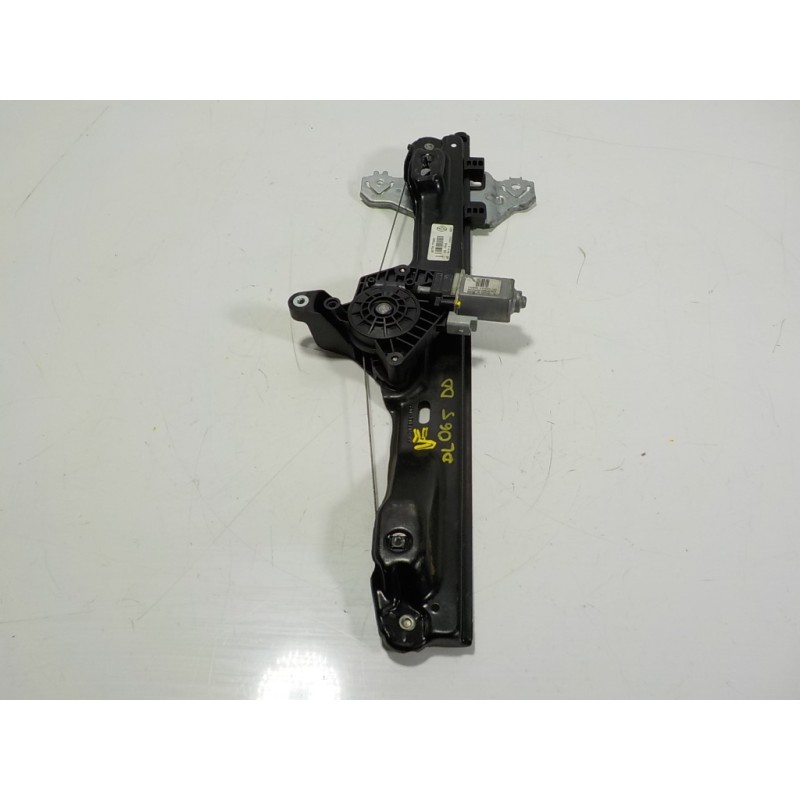 Recambio de elevalunas delantero derecho para renault kadjar 1.2 tce energy referencia OEM IAM 807209732R 807207795R 