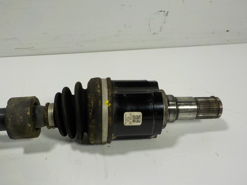 Recambio de transmision izquierda para mazda cx-30 1.8 diesel referencia OEM IAM  GT0F2560 