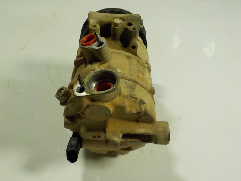 Recambio de compresor aire acondicionado para volkswagen t6 transporter furgón referencia OEM IAM 5Q0820803F 5Q0820803K 