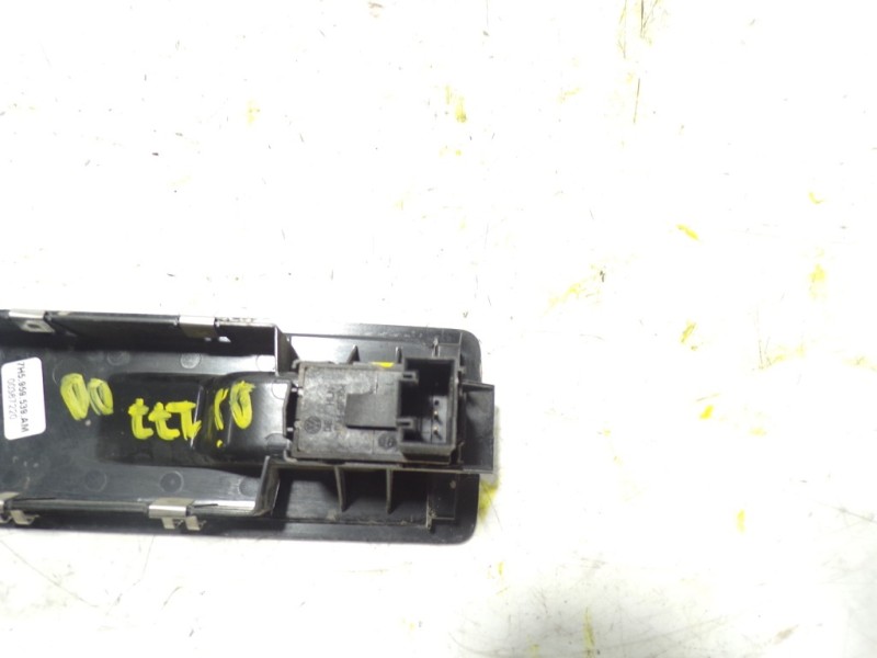 Recambio de mando elevalunas delantero derecho para volkswagen t6 transporter furgón referencia OEM IAM 7L6959855BREH 7E5867255C