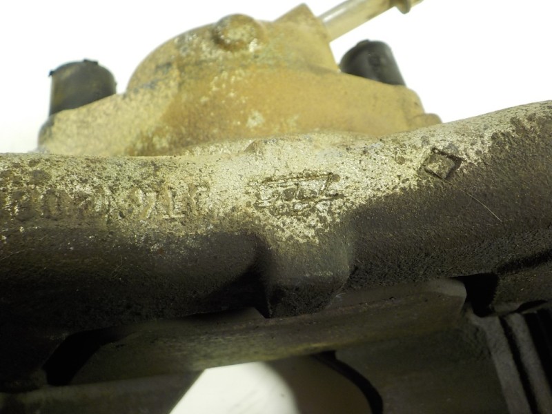 Recambio de pinza freno delantera derecha para volkswagen t6 transporter furgón referencia OEM IAM 7H0615125A  