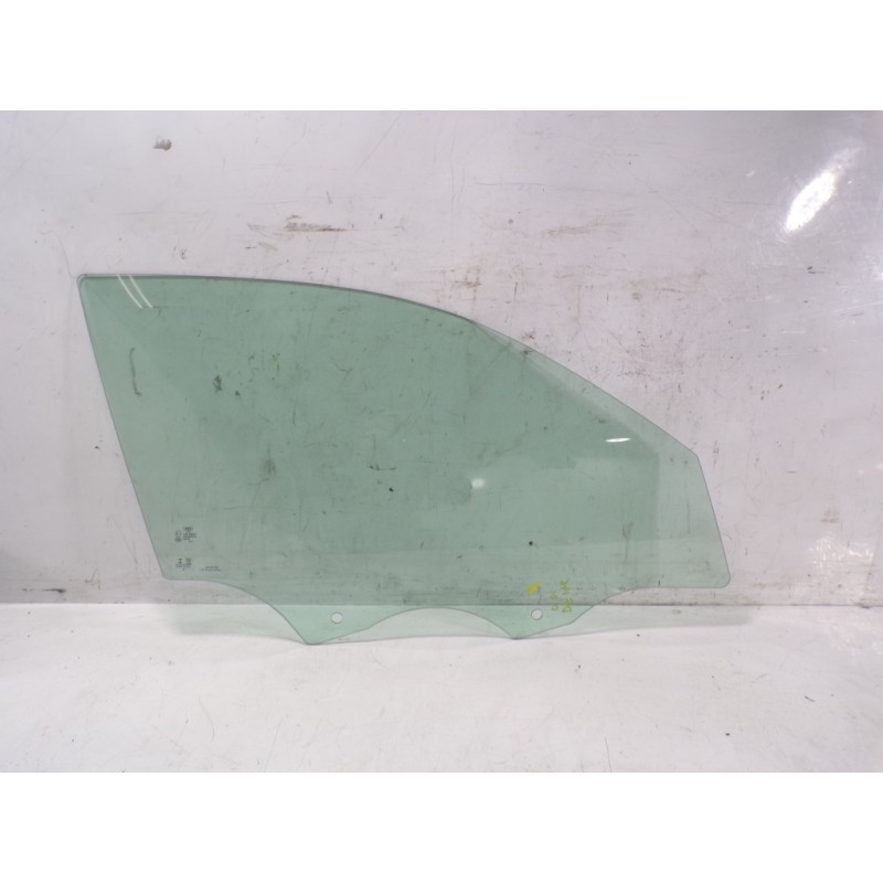 Recambio de cristal puerta delantero derecho para audi a1 sportback (gba) 1.0 tfsi referencia OEM IAM 82G845202  