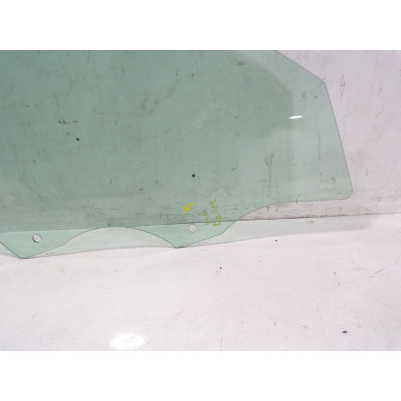 Recambio de cristal puerta delantero derecho para audi a1 sportback (gba) 1.0 tfsi referencia OEM IAM 82G845202  