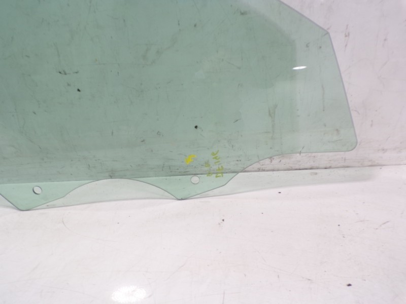 Recambio de cristal puerta delantero derecho para audi a1 sportback (gba) 1.0 tfsi referencia OEM IAM 82G845202  