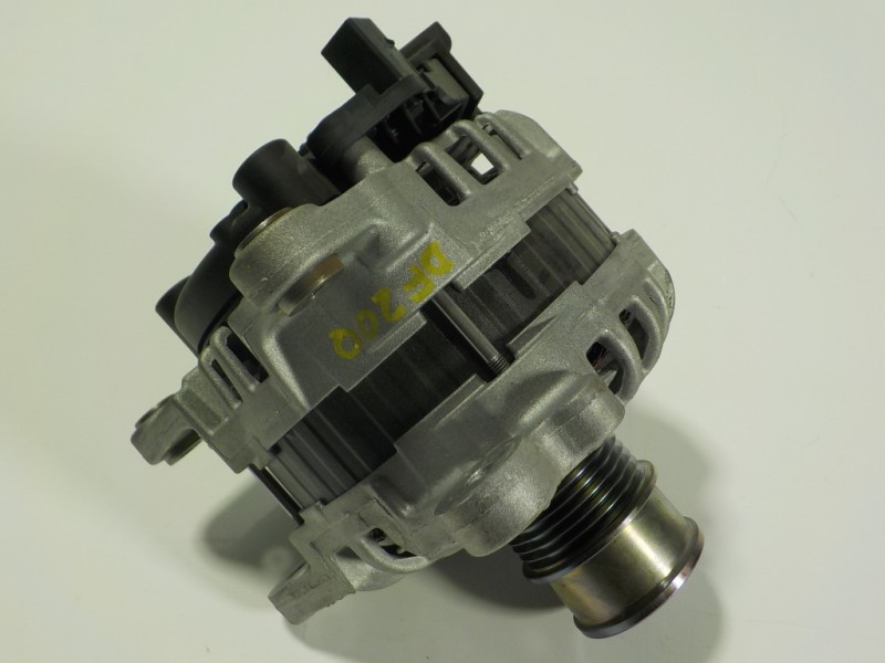 Recambio de alternador para audi a1 sportback (gba) 1.0 tfsi referencia OEM IAM 04E903015A 04E903015A 