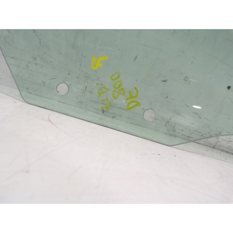 Recambio de cristal puerta trasero derecho para audi a1 sportback (gba) 1.0 tfsi referencia OEM IAM 82G845206  