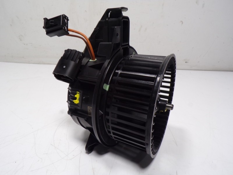 Recambio de motor calefaccion para audi a1 sportback (gba) 1.0 tfsi referencia OEM IAM 2Q2820021A 2Q2820021A 