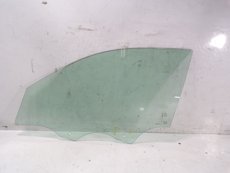 Recambio de cristal puerta delantero izquierdo para audi a1 sportback (gba) 1.0 tfsi referencia OEM IAM 82G845201  