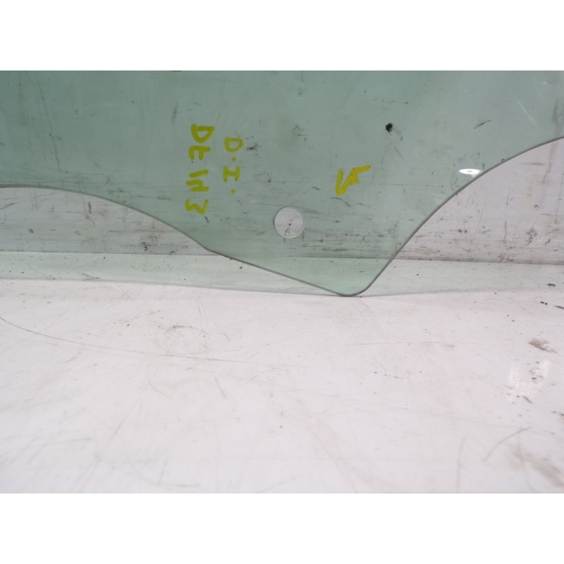 Recambio de cristal puerta delantero izquierdo para audi a1 sportback (gba) 1.0 tfsi referencia OEM IAM 82G845201  