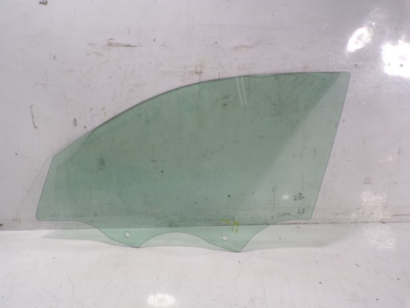 Recambio de cristal puerta delantero izquierdo para audi a1 sportback (gba) 1.0 tfsi referencia OEM IAM 82G845201  