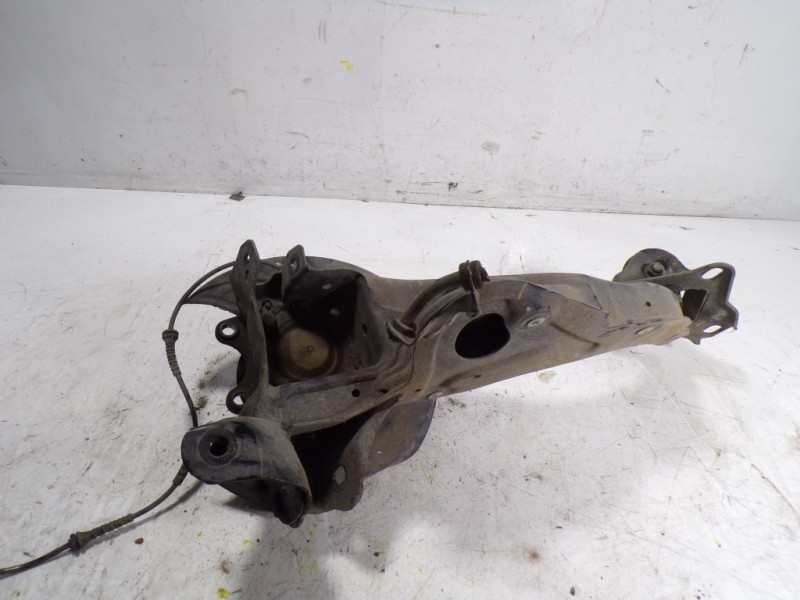 Recambio de mangueta trasera izquierda para mini mini (f56) 1.5 12v turbodiesel referencia OEM IAM 33326851575  