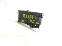Recambio de mando elevalunas delantero izquierdo para opel corsa d 1.3 16v cdti referencia OEM IAM 13258521 13358521AA  2