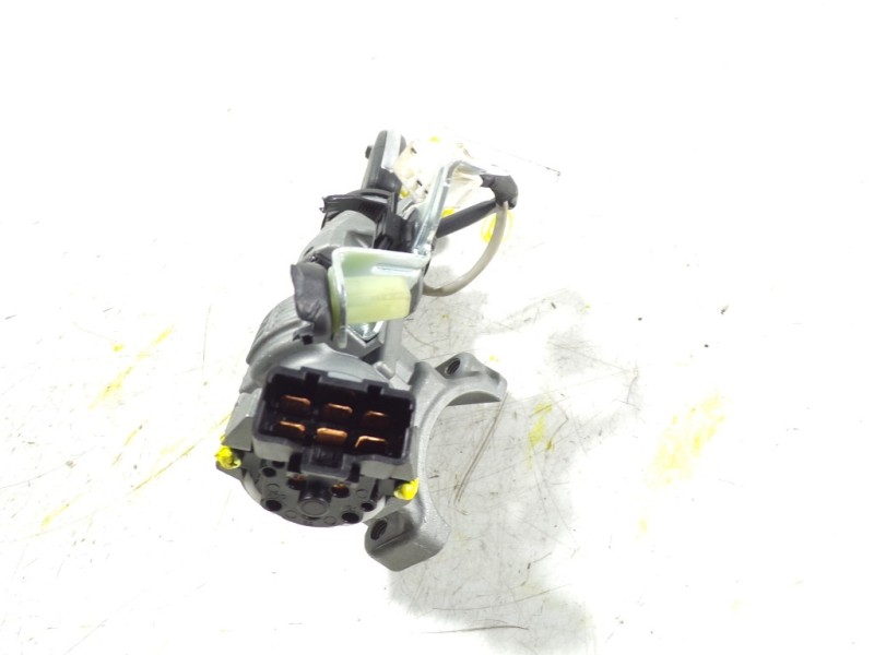 Recambio de antirrobo para hyundai i10 1.2 cat referencia OEM IAM 81910B4500  