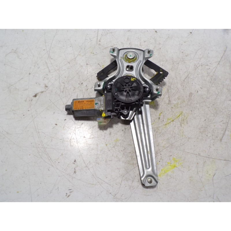 Recambio de elevalunas trasero derecho para hyundai i10 1.2 cat referencia OEM IAM 83404B9010 83402B9010 F00S1W2027