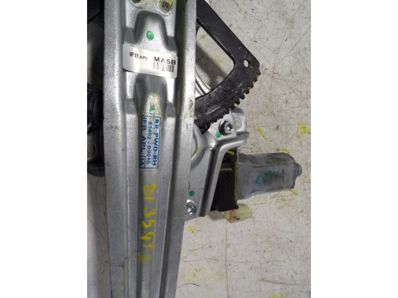 Recambio de elevalunas trasero derecho para hyundai i10 1.2 cat referencia OEM IAM 83404B9010 83402B9010 F00S1W2027