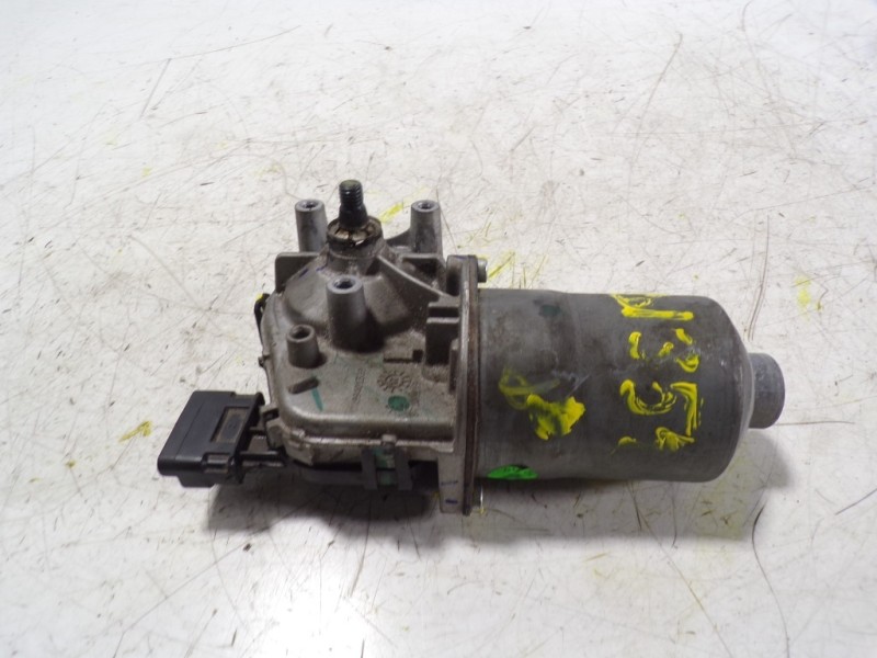 Recambio de motor limpia delantero para hyundai i10 1.2 cat referencia OEM IAM 98110B4000  