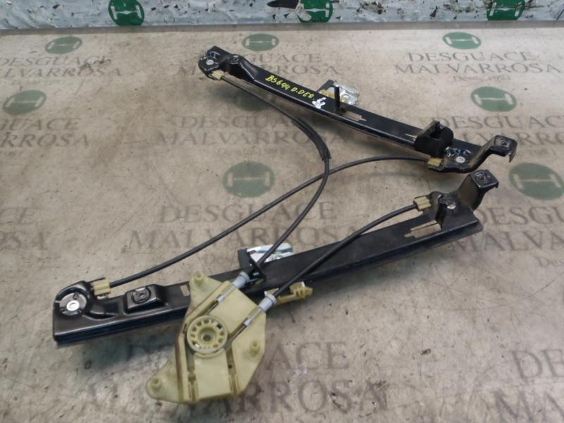 Recambio de elevalunas delantero derecho para seat leon (1p1) reference referencia OEM IAM 1P0837462A  