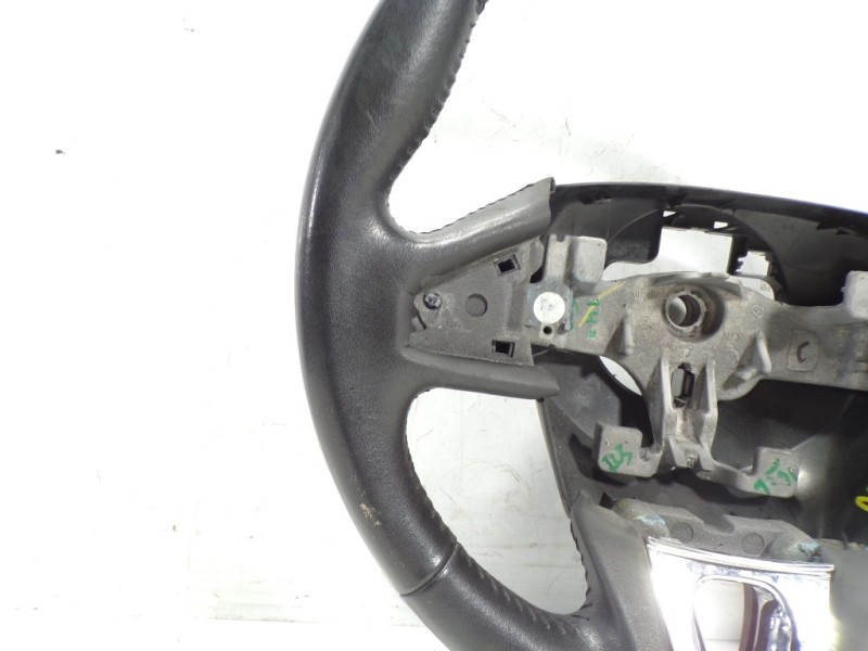 Recambio de volante para renault megane iii berlina 5 p 1.5 dci diesel fap referencia OEM IAM 484003397R  