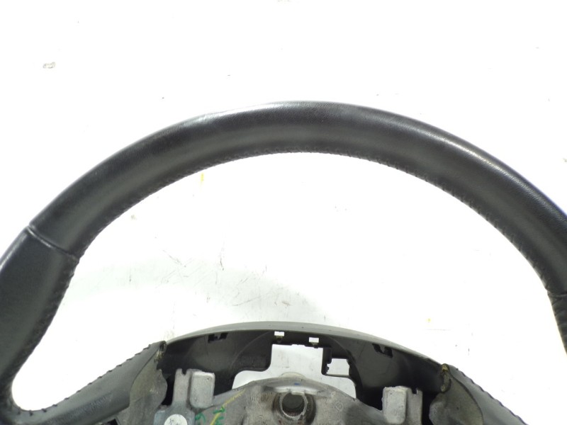 Recambio de volante para renault megane iii berlina 5 p 1.5 dci diesel fap referencia OEM IAM 484003397R  