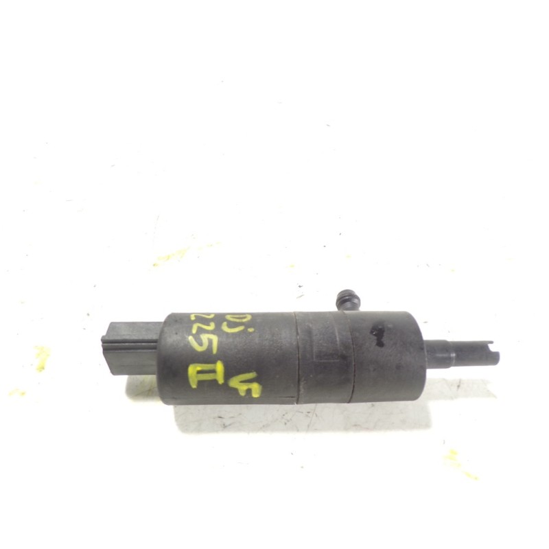 Recambio de bomba limpia para mercedes-benz clase b (w246) b 180 cdi (246.212) referencia OEM IAM A2048690021  