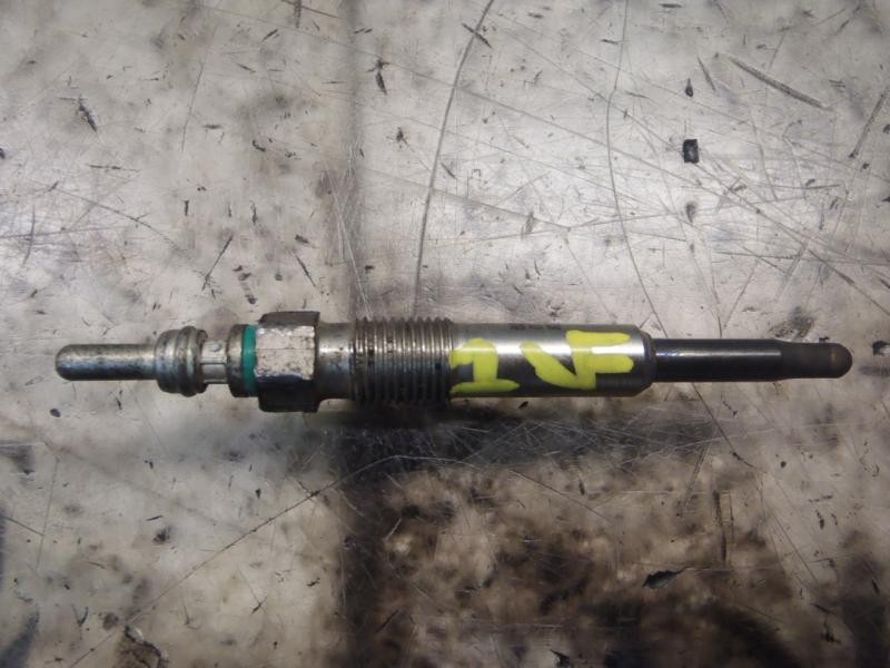 Recambio de calentador para dacia logan express ambiance referencia OEM IAM 8200490950 8200464077 0100226504