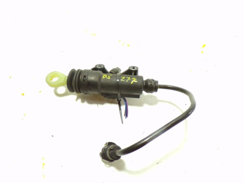 Recambio de bombin embrague para mini countryman (r60) one d referencia OEM IAM 21526774078 250416 