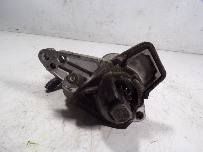 Recambio de motor arranque para nissan juke (f15) acenta referencia OEM IAM 2330000Q3D 233006867R M000TD0375