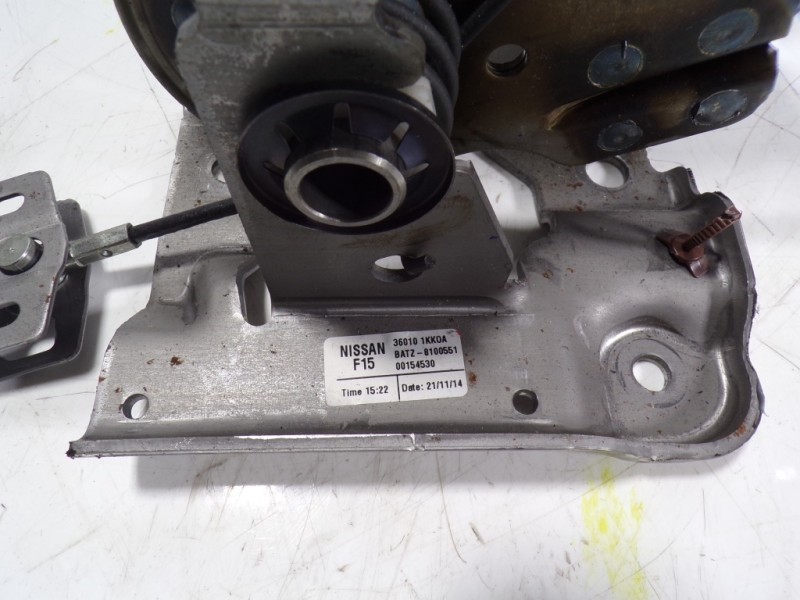 Recambio de palanca freno de mano para nissan juke (f15) acenta referencia OEM IAM 360101KK0A 360101KK0A 8100551