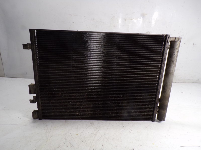 Recambio de condensador aire acondicionado para hyundai i20 1.4 crdi cat referencia OEM IAM   