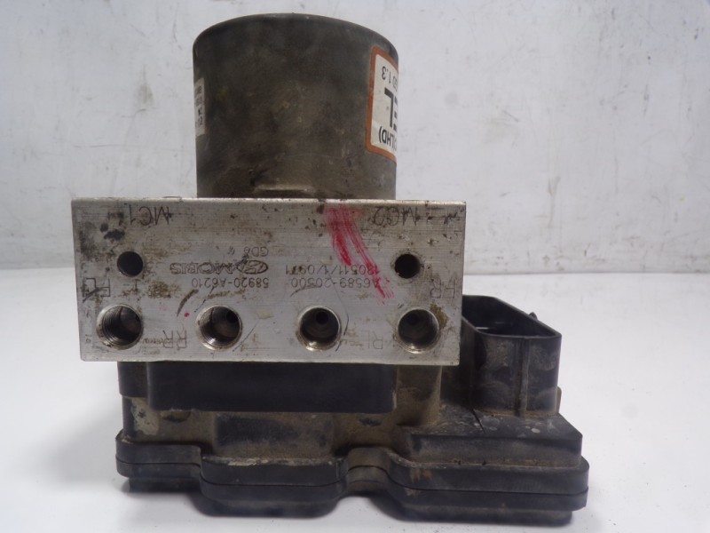 Recambio de abs para hyundai i30 (gd) 1.4 cat referencia OEM IAM 58920A6210 A658930500 6WPD502807