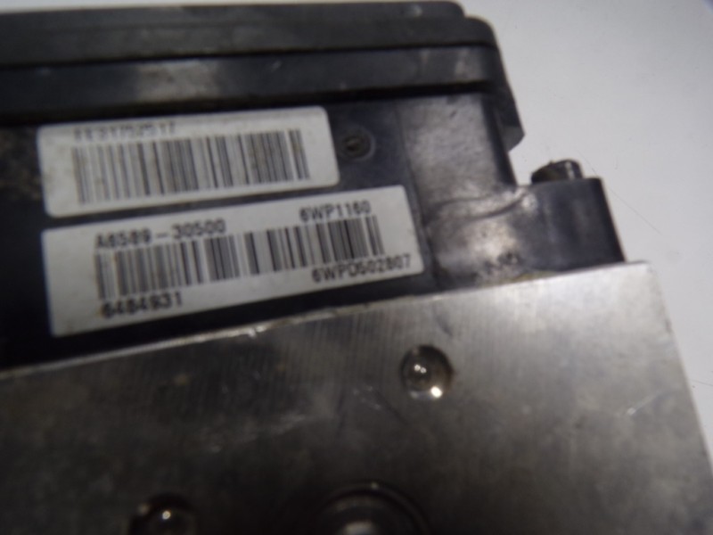 Recambio de abs para hyundai i30 (gd) 1.4 cat referencia OEM IAM 58920A6210 A658930500 6WPD502807