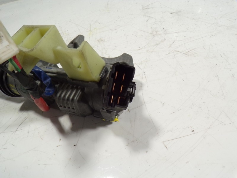 Recambio de antirrobo para hyundai i30 (gd) 1.4 cat referencia OEM IAM 819103X000  