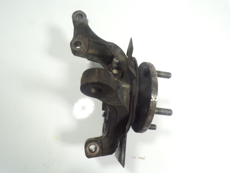 Recambio de mangueta delantera derecha para hyundai i30 (gd) 1.4 cat referencia OEM IAM 51716A6000  