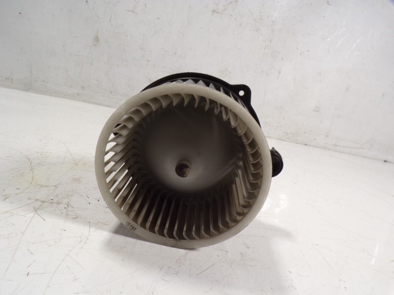 Recambio de motor calefaccion para hyundai i30 (gd) 1.4 cat referencia OEM IAM 971133X000 130511023313 F00S3B2474