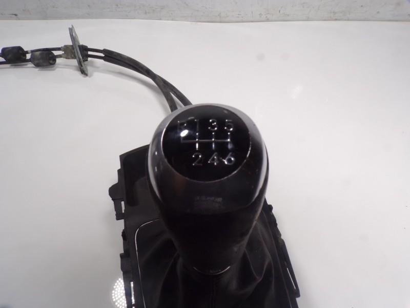 Recambio de palanca cambio para hyundai i30 (gd) 1.4 cat referencia OEM IAM 43700A5200RY 43794A6100 
