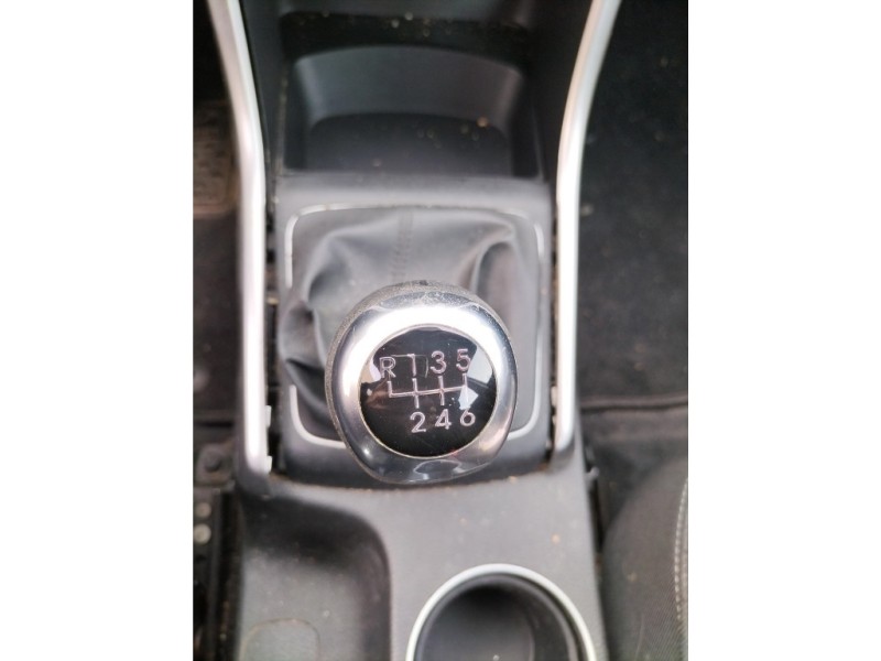 Recambio de palanca cambio para hyundai i30 (gd) 1.4 cat referencia OEM IAM 43700A5200RY 43794A6100 