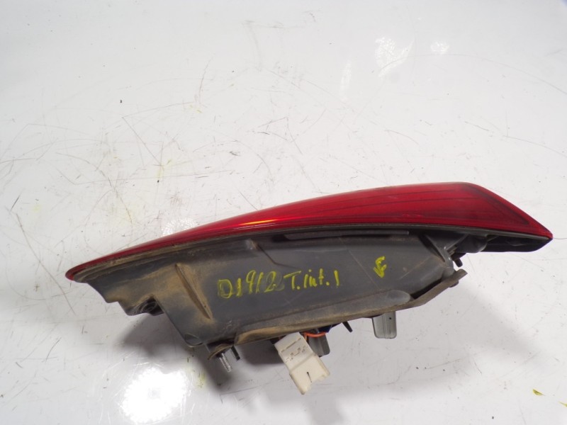 Recambio de piloto trasero izquierdo interior para hyundai i30 (gd) 1.4 cat referencia OEM IAM 92403A5010  