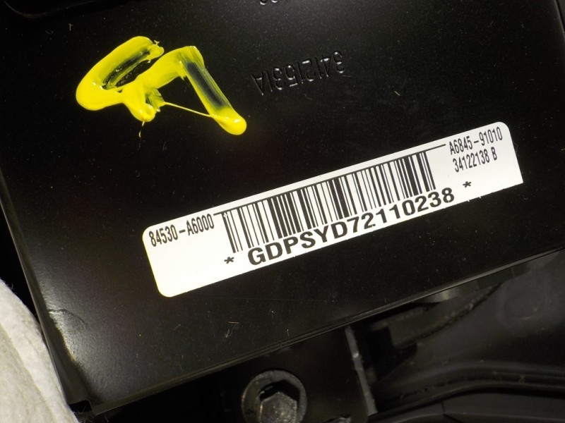 Recambio de salpicadero para hyundai i30 (gd) 1.4 cat referencia OEM IAM 84710A6000RY 84530A6000 34122138B