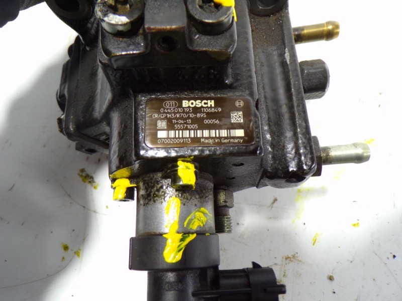 Recambio de bomba inyeccion para opel insignia berlina 2.0 16v cdti referencia OEM IAM 55571005 0445010193 