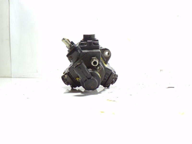 Recambio de bomba inyeccion para opel insignia berlina 2.0 16v cdti referencia OEM IAM 55571005 0445010193 