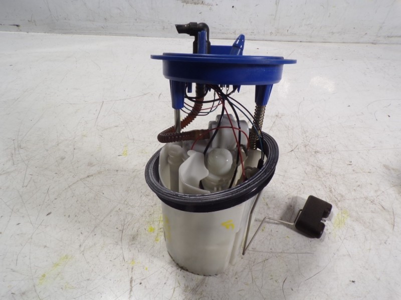 Recambio de aforador para audi a3 sportback (8vf) s line edition referencia OEM IAM 5Q0919051BF 5Q0919051BF 