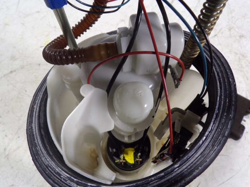 Recambio de aforador para audi a3 sportback (8vf) s line edition referencia OEM IAM 5Q0919051BF 5Q0919051BF 