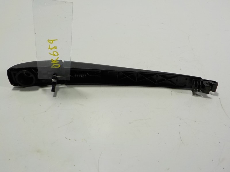 Recambio de brazo limpia trasero para toyota corolla (e21) hybrid 90kw referencia OEM IAM 8524102080  