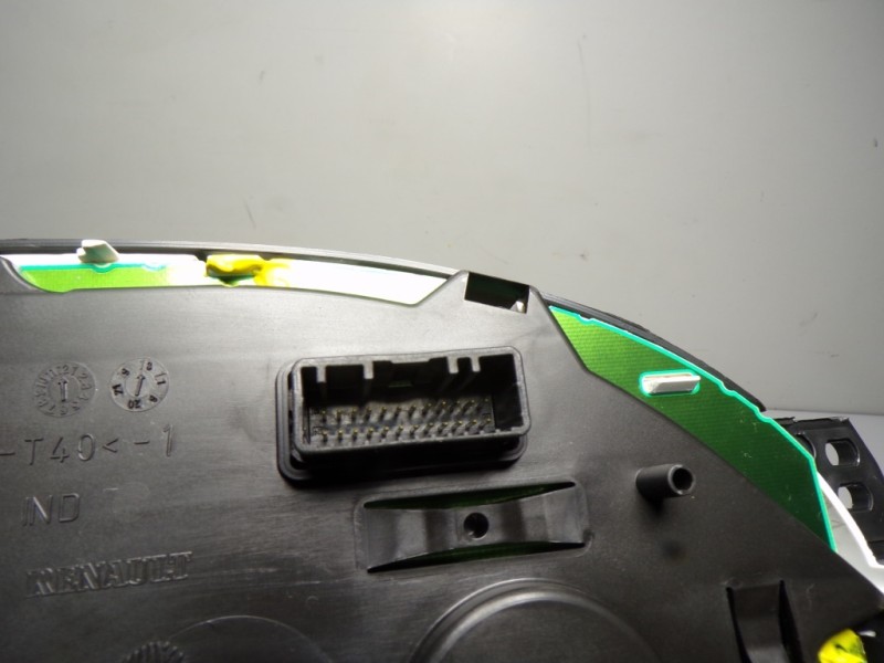 Recambio de cuadro instrumentos para dacia sandero 1.0 12v cat referencia OEM IAM  248102383R NS39615582G