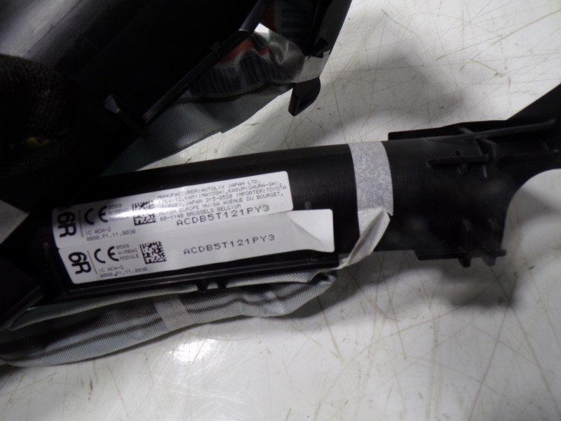 Recambio de airbag cortina delantero derecho para lexus nx 300h 2wd referencia OEM IAM 6217078020 H25B3T0BAHQ 